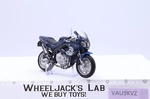 Maisto Triumph Sprint RS 1:18 Diecast Metal Model Motorcycle Vintage - Picture 1 of 4