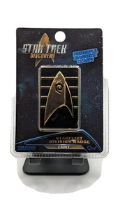 QMX Star Trek Discovery Cadet Magnetic Communicator Pin - Picture 1 of 3