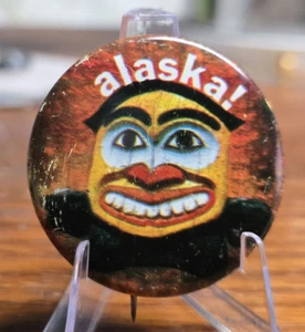 Vintage Lions Club ALASKA Totem MASK 1.5" Pinback BUTTON Pin 1960s - Picture 1 of 3