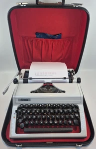 Erika Mod 105 Typewriter White in Carry Case Excellent Condition Robotron - Picture 1 of 21