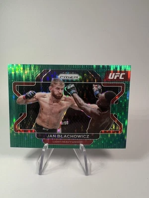 2022 Panini Prizm UFC Jan Blachowicz Green Pulsar /25 - Image 1 of 2