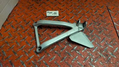 Soporte reposapiés derecho trasero Ducati 748 916 996 998 Foto 1 de 4