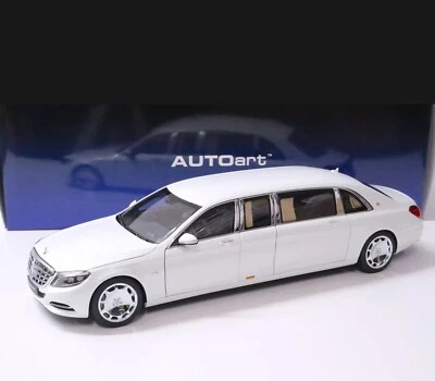 1:18 AUTOart Mercedes - Maybach S600 S-CLASS Pullman Limousine White - Image 1 of 2