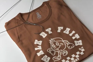 Mens Christian Shirt Walk By Faith Not By Sight 2 Corinthians 5:7 Unisex Retro - Picture 1 of 6