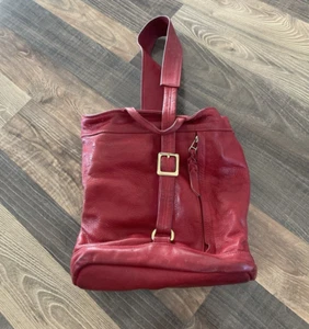 Bolso Mochila SVEN Rojo Cuero Eslinga Trasera *Hecho en EE. UU. - Imagen 1 de 22