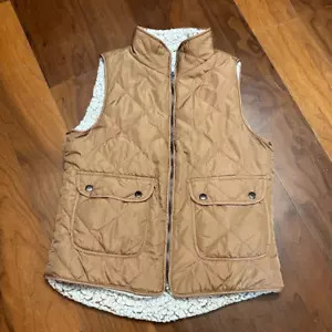 Francesca’s women’s reversible brown patch pocket zipper Sherpa vest size small - Picture 1 of 6