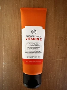 The Body Shop Vitamin C Daily Glow Cleansing Polish. - Picture 1 of 1