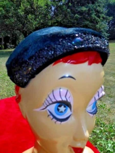 Vintage 1940 Crown Velveteen Jewel Beanie Black Perch Beret Retro Gothic Funeral - Picture 1 of 4