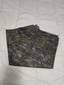 Vintage Trebark Mesh Camouflage Fabric 61x144 Rare Hunting Camo Material Sheet - Picture 1 of 4