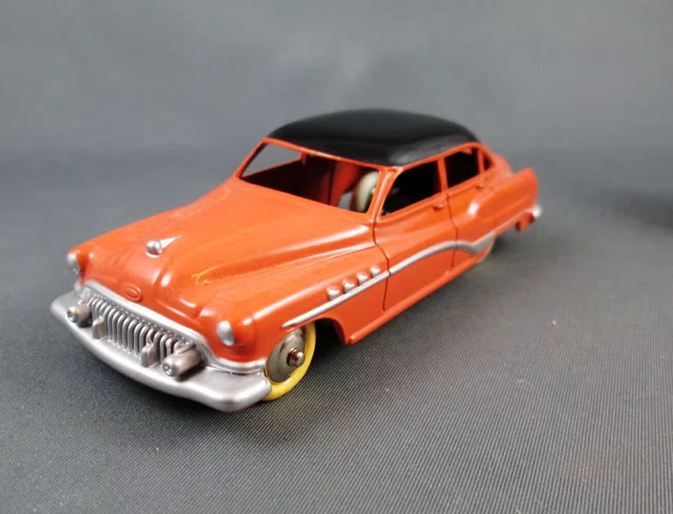 Buick Roadmaster 1:43 Dinky Toys / Dan Toys diecast model car DAN-065 - Image 1 of 3
