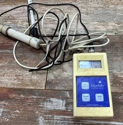READ - *Powers Up* Bluelab Combo Meter w/ Box pH, Nutrient, Temperature -PARTS- - Image 1 of 4
