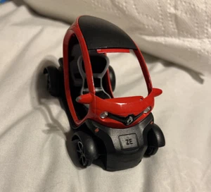 Renault Twizy 1/18 Scale Diecast Model Car by Kinsfun - RED - Picture 1 of 1