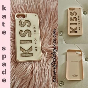 Funda Kate Spade Kiss Me You Fool con joyas a presión para iPhone SE2/8/7/6s/6 $40 - Imagen 1 de 15