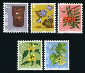 Schweiz: 1975 Blumen Halbpostale (B434-B438) postfrisch - Bild 1 von 1
