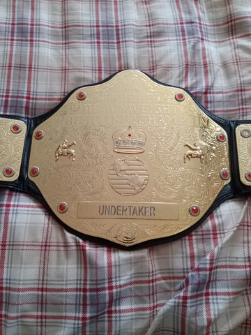 2007 UNDERTAKER  BELT WWE WORLD HEAVYWEIGHT CHAMPIONSHIP TITLE REPLICA WITH BAG Cover