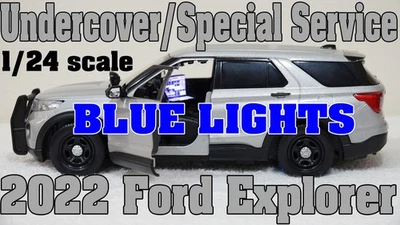 1/24 Silver Undercover 2022 Explorer Lights and Siren SEE DESCRIPTION! - Image 1 of 4