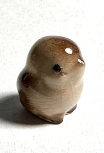 Hagen Renaker Miniature Baby Brown Bird Figurine Trinket - Picture 1 of 2