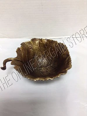 Plato de sopa de cocina con forma de hoja fundida Pottery Barn caramelo dorado antiguo  Foto 1 de 3