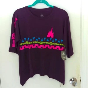 NWT Walt Disney World Cinderella Castle Logo Tee T-Shirt Medium - Picture 1 of 6