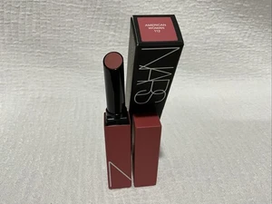 NARS POWERMATTE ROSSETTO - AMERICAN WOMAN 112 full size nuovo con scatola - Foto 1 di 6
