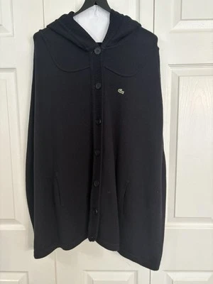 Chal/envoltura con capucha frontal con botones y bolsillos negros Lacoste para mujer talla uno Foto 1 de 4