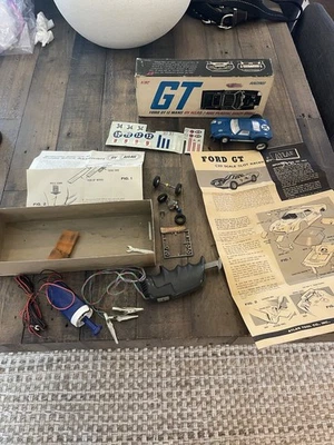 Vintage Atlas 1/32 Scale Slot Car Ford GT-40 Slot Car With Original Box - Image 1 of 4