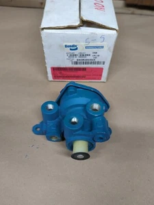 Bendix Remanufactured BXOR286364X Spring Brake Valve - Picture 1 of 4