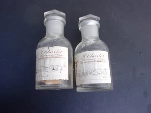 Lot de 2 FLACONS PHARMACIE Quinine 327 CHARLOT Corbigny 48 - Imagen 1 de 6