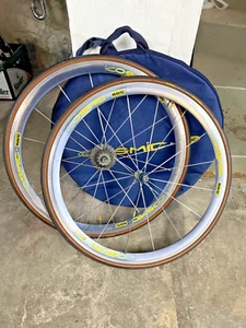 Mavic Cosmic Laufradsatz Wheelset 28" 700c 622 Clincher + Taschen - Bild 1 von 8