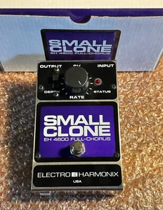 Electro Harmonix Small Clone EH 4600 Pedale per chitarra effetto coro completo attrezzatura musicale - Foto 1 di 8