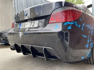 Diffusore ad alte prestazioni per paraurti posteriore BMW E60 E61 M Sport con - Foto 1 di 12