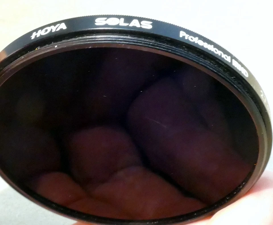 Hoya SOLAS IRND 2.7 77mm Infrared Neutral Density Filter 9-Stop ND X9 - Image 1 of 4