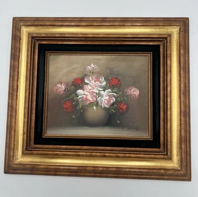 Original Oil Painting Roses In Vase Still Life Ornate Gold Frame 15"x17" Signed - Image 1 of 4