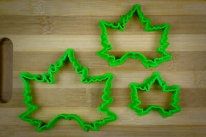 Vine Leaf - Grape Leaf - Cookie Cutter Multi-Size - Picture 1 of 10