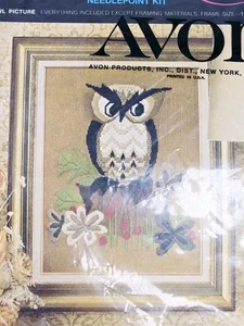 Gufo su ramo fiori kit punto ago vintage anni 70 retrò lana Avon - Foto 1 di 4