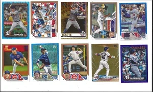Lotto 20 carte Topps numerate viola, oro, blu rookie e stelle 2020 - Foto 1 di 4