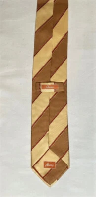 Corbata de seda a rayas Brioni vintage color amarillo pálido hecha a mano 3" de ancho Italia Foto 1 de 4