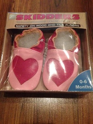 NEW Baby Infant Toddler Girls Skidders Pink Heart Leather Shoes 0-6 6-12 months - Image 1 of 4