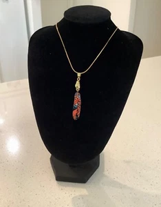 ENAMEL HANDCRAFTED COLOURFUL FEATHER PENDENT NECKLACE - Bild 1 von 4