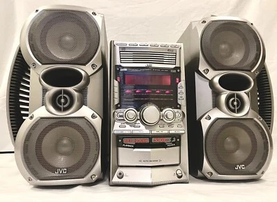 JVC CA-HXZ30 AKA “Tower Of Power” 5 CD, 1 Cassette-Radio (HX-Z30) Estéreo. Foto 1 de 4