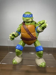 Teenage Mutant Ninja Turtles Mutations Giant Leonardo Pet to Ninja Turtle 11” - Picture 1 of 8