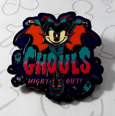 Prendedor Minnie Mouse as a Vampire Ghouls Night Out 2023 Halloween Disney 157662 Foto 1 de 2
