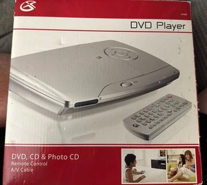 NEW….. Vintage GPX Portable DVD Player Model D108S open box, see pics - Imagen 1 de 7