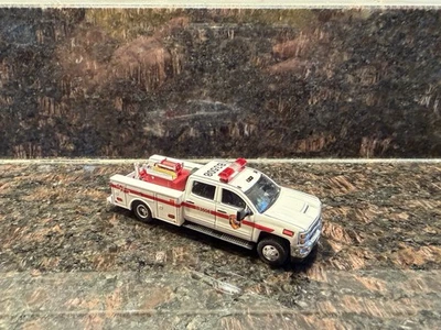 ¡NUEVO! Motor de ataque inicial Code 3 personalizado del Departamento de Silvicultura de California 3288 Foto 1 de 4