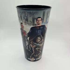 Justice League DC 2017 Movie Cinema Drink Cup With Lid (no straw) - 500ml - Bild 1 von 8