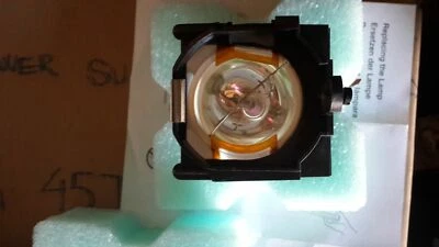 IN Focus SP-Lamp-LP3E Bombilla de repuesto con carcasa Nuevo lp3e NUEVO made in USA Foto 1 de 4