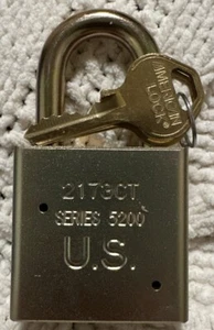 American Lock Company USA Hardened Series 5200 Padlock W/ 2 Keys Minor 📦 Blmsh - Picture 1 of 4