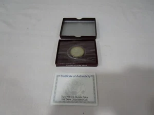 Mezzo dollaro USA Olimpiadi 1992 non circolato con scatola e certificato ------------ Cool! - Foto 1 di 4