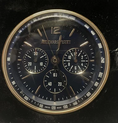 AUDEMARS PIGUET CODE11.59 Table Clock - Image 1 of 4