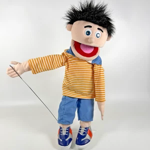 Pupazzo stile ventriloquo 25" Bobby Peach Boy corpo intero con bastone - Foto 1 di 18